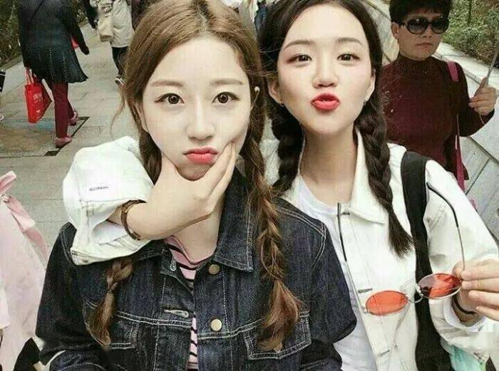 闺蜜拍照姿势大全