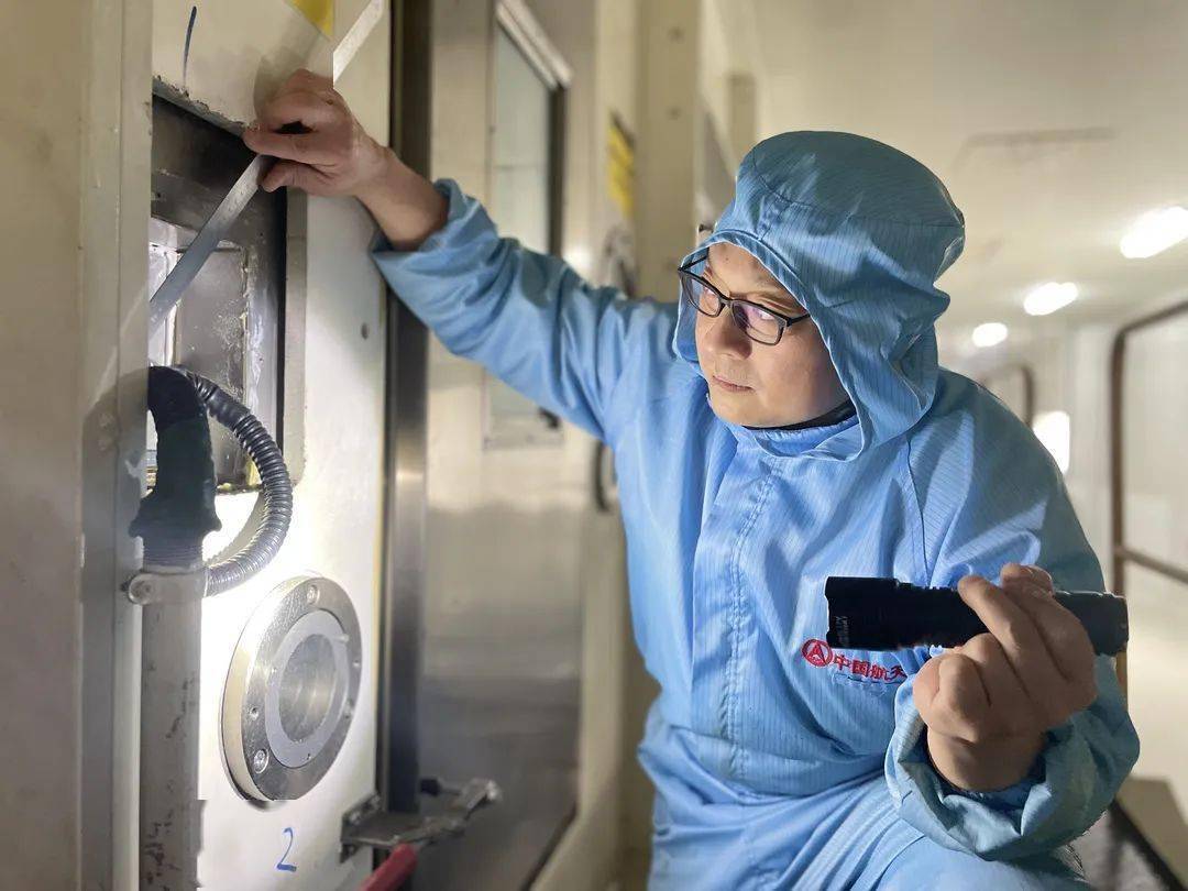 小赛道有大作为中国乐凯所属乐凯光电公司贾克荣获河北省突出贡献技师