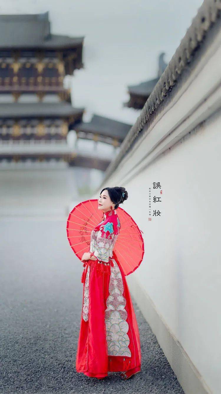 人像摄影误红妆