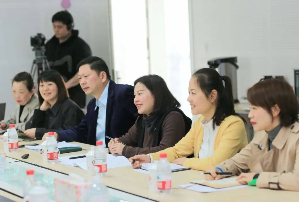 重庆谢家湾学校与谢家湾金茂小学实现一体化办学