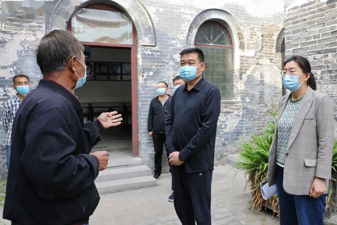 区长郭涛实地督导疫情防控,乡村振兴等工作_峰峰镇_红色_文化