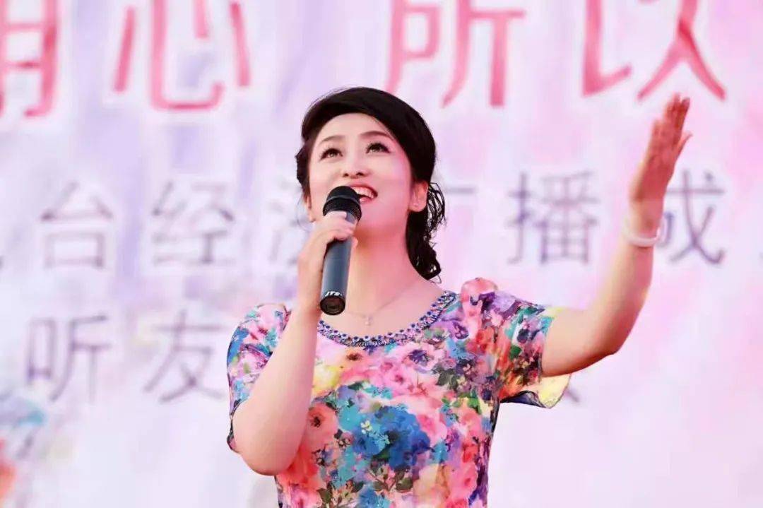 美文欣赏:侯宝华作品《如语》王越朗读_全国_青海省_中国