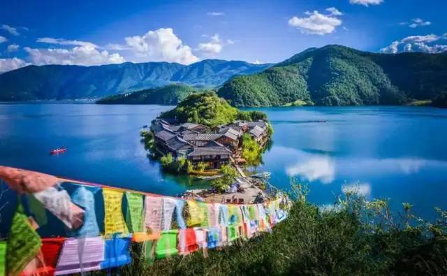 邂逅云南高原上神秘古老女儿国