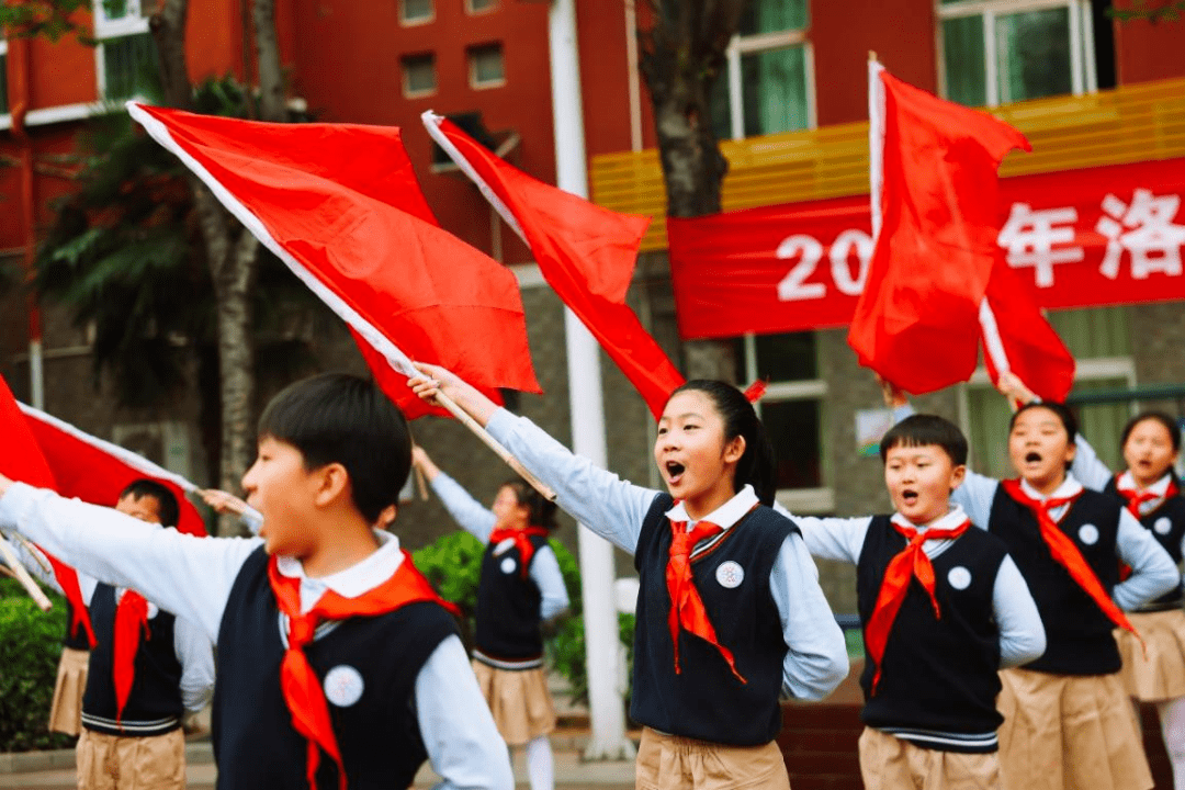 67体育频道英雄汇—记洛阳市实验小学春季运动会_白丽辉_微信