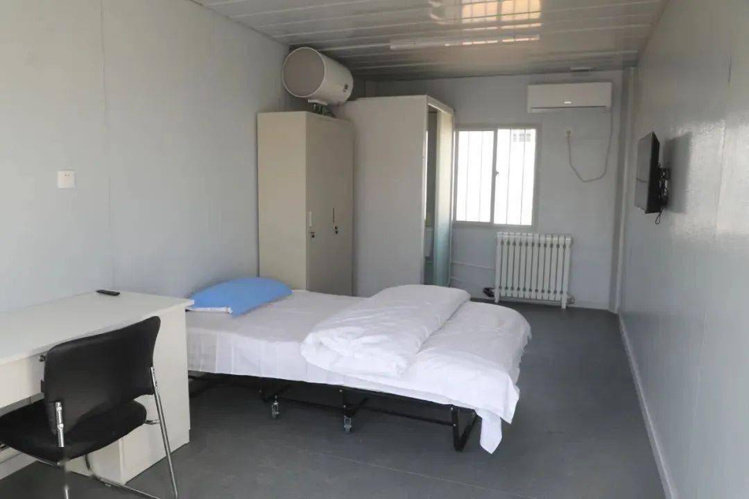 多图500个单人间张家口桥东区方舱隔离点建好了配备空调热水器电视机