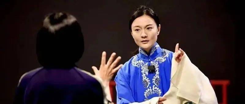 转载丨一招一式“抠戏” 张火丁老师为学生“点灯”_李林晓_演出_北京京剧院