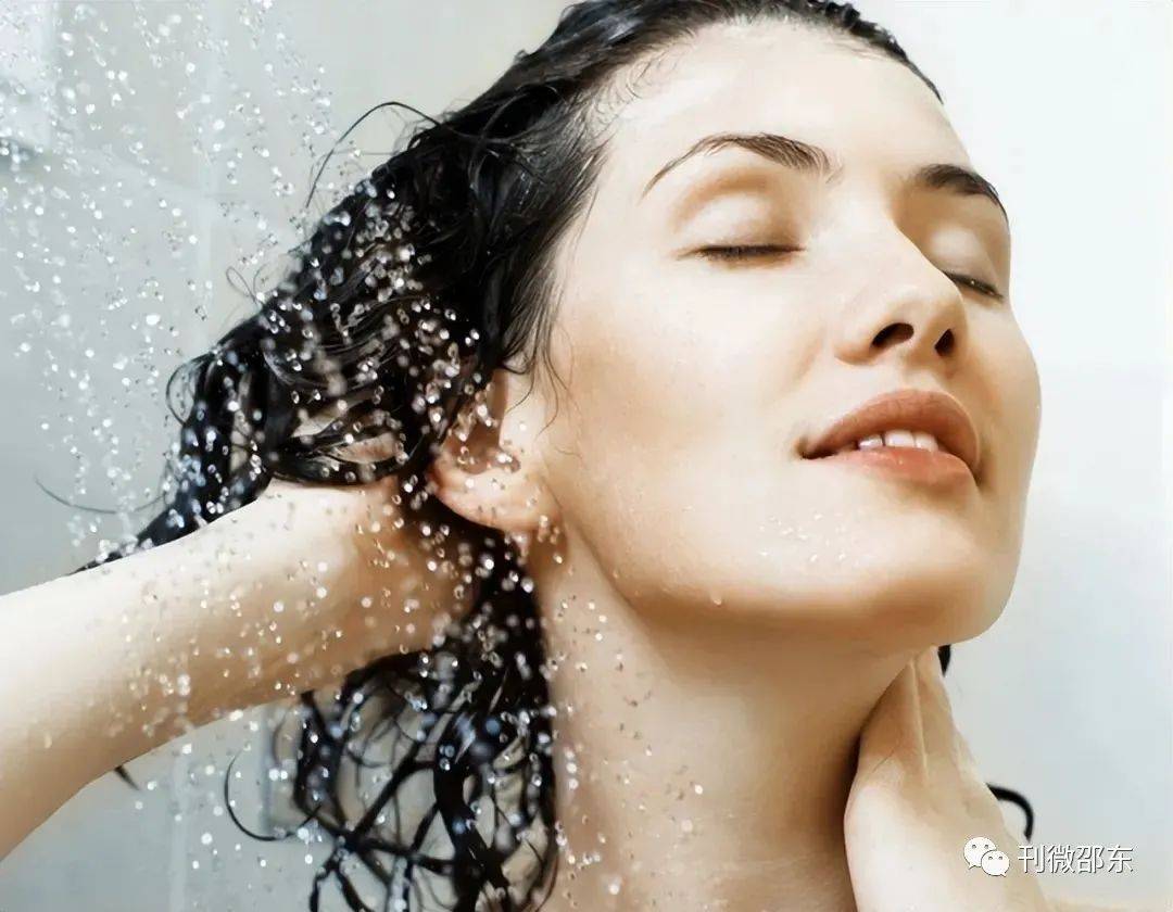【高级会员专享】哈市水浴城女宾部搓澡 在线观看,免费高清 - sae8视频