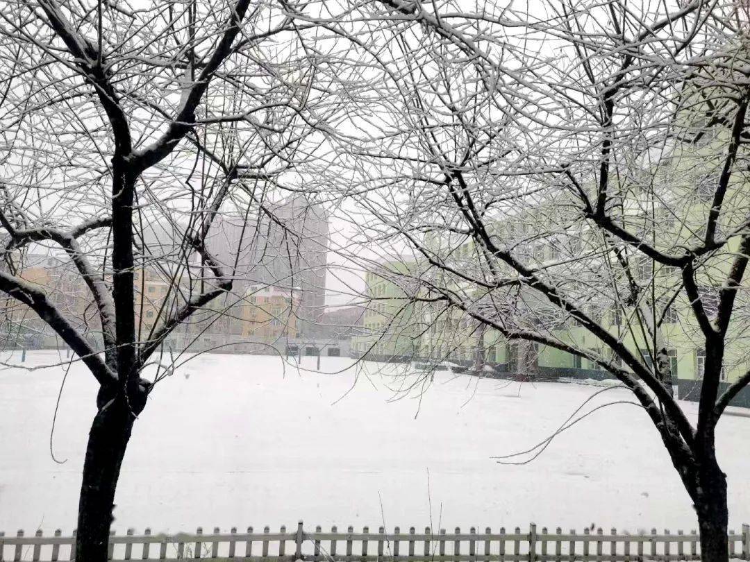 学校概况通化市第二中学秉明烛师心治为人之学