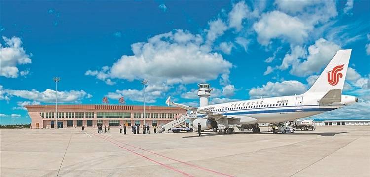 抚远机场这是抚远市统筹抓好疫情防控与经济社会发展各项工作取得的