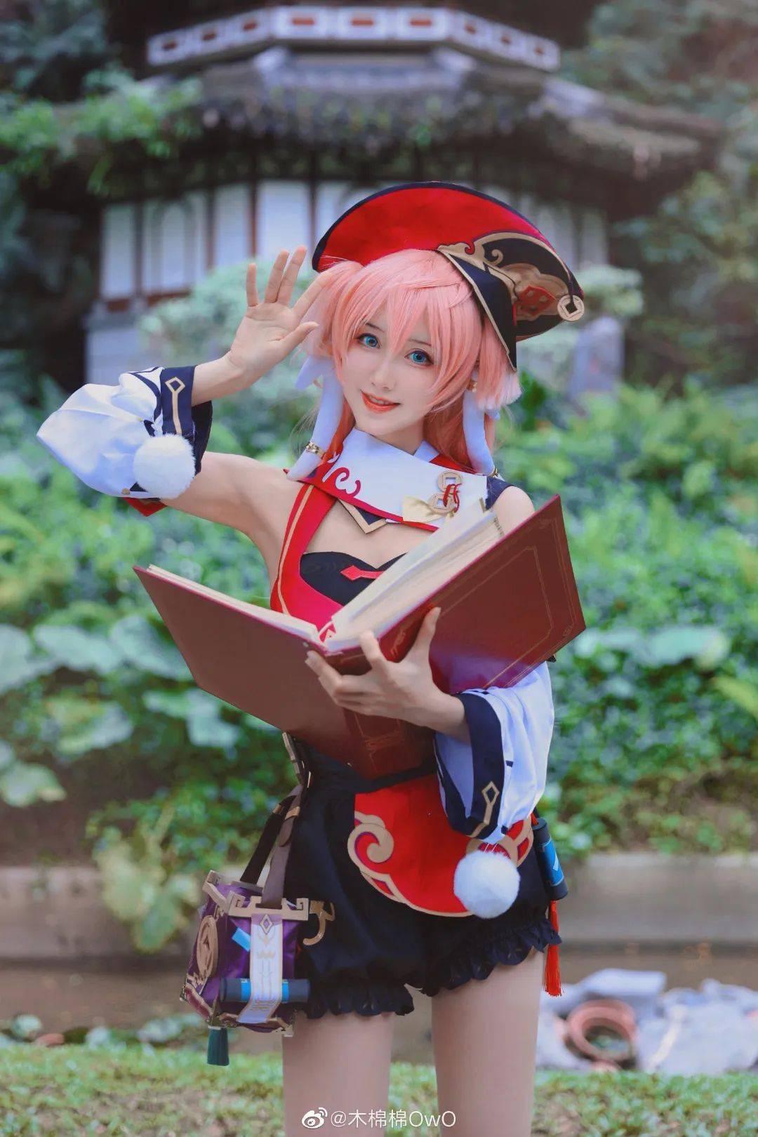 二次元cos烟绯少女