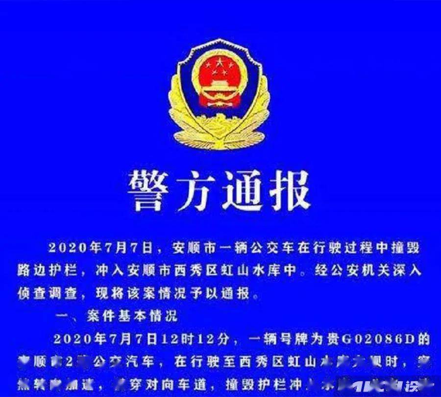 但他不信今天跟甲方说蓝底配红字会很伤眼事实