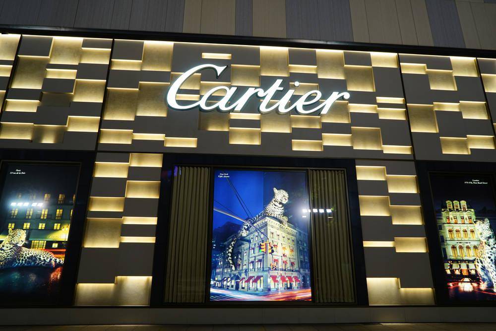 卡地亚涨价应对通胀_雅思兰黛官方网_欧莱雅雅诗兰黛化妆品巨头或涨价