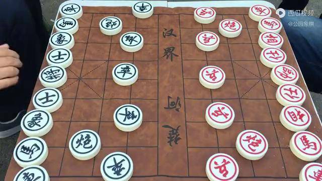 這樣的高手下棋看著就不一樣不到最後就不知道誰贏反轉棋真多