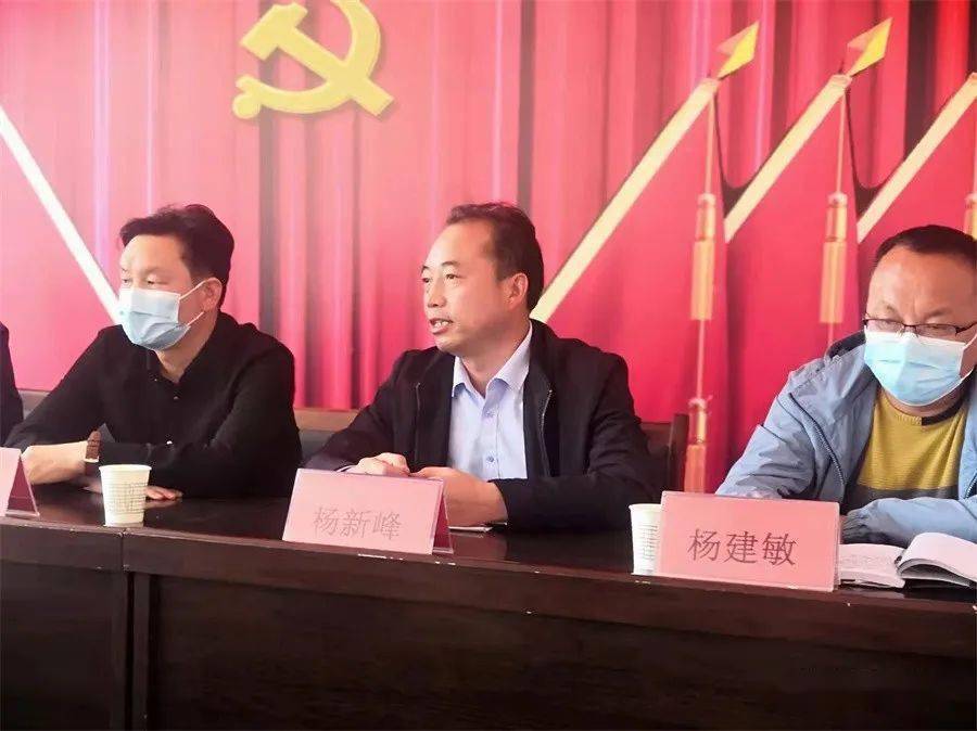 423世界读书日送图书下乡助乡村振兴