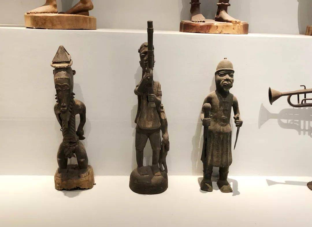 非洲艺术木头人儿