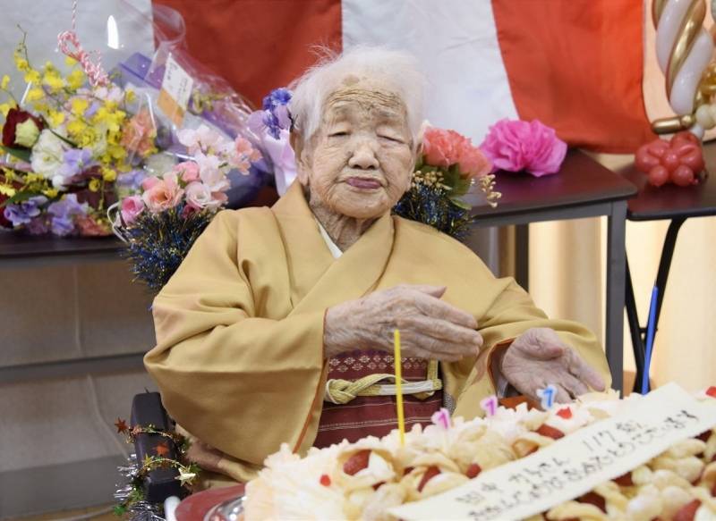 世界最長壽老人在日本去世，享年119歲！愛喝可樂吃巧克力