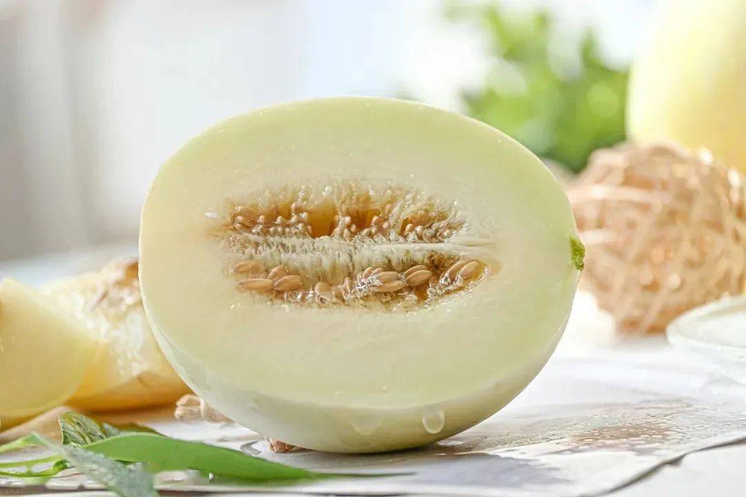 陕西阎良甜瓜原生态阎良甜瓜口感犹如冰淇淋一般高甜不腻嘴味美汁多清