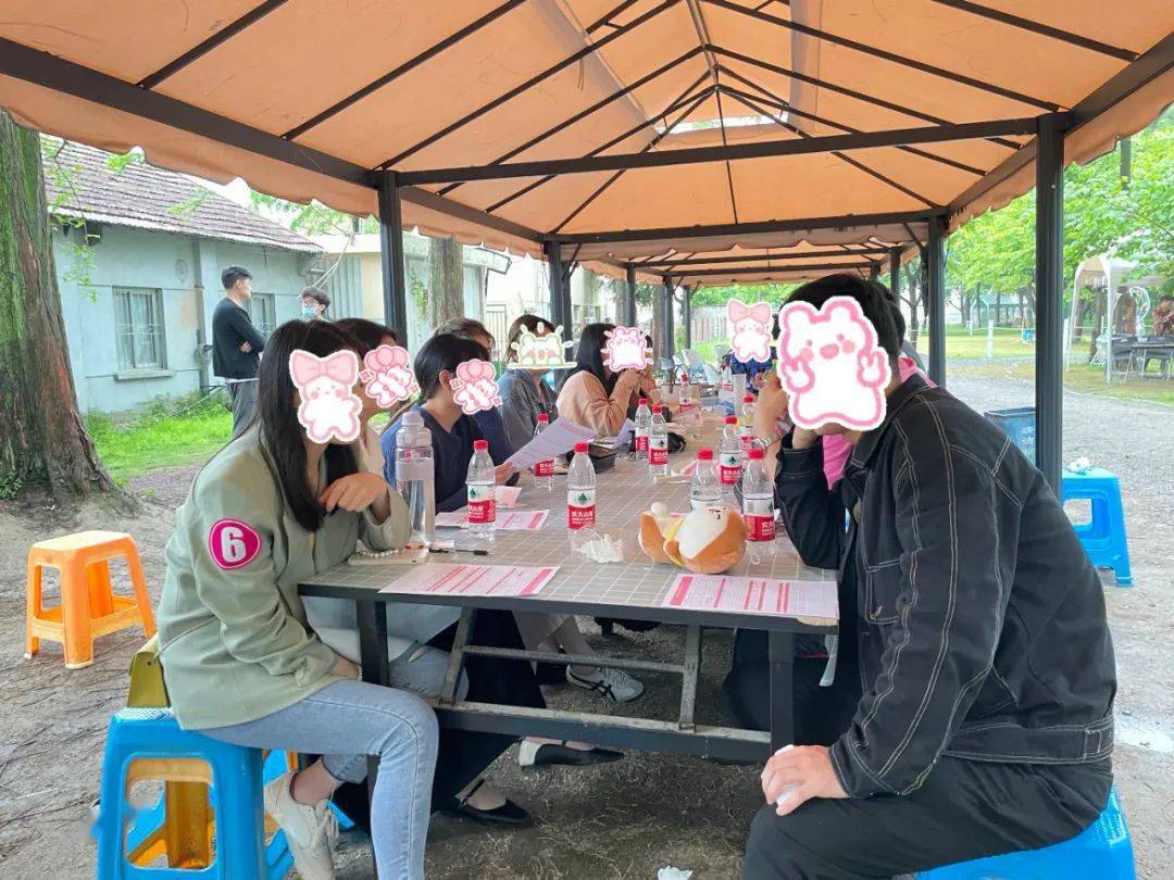 萧内相亲园户外脱单派对现场甜蜜花絮来了猜猜有几对成功牵手