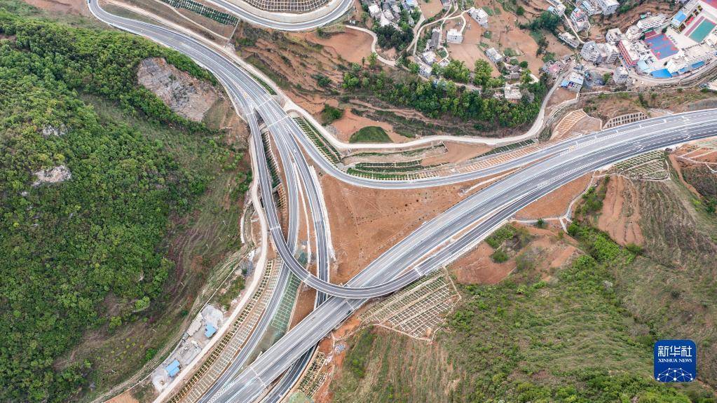 鎮赫高速正式通車_鎮雄縣_雲南省_高速公路