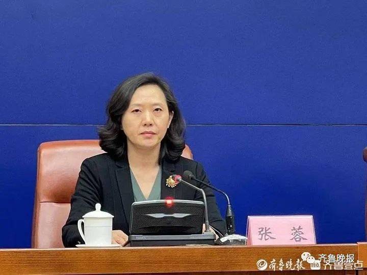 副局长方辉表示,为了积极回应家长和学生关切,经市指挥部批准,市教育