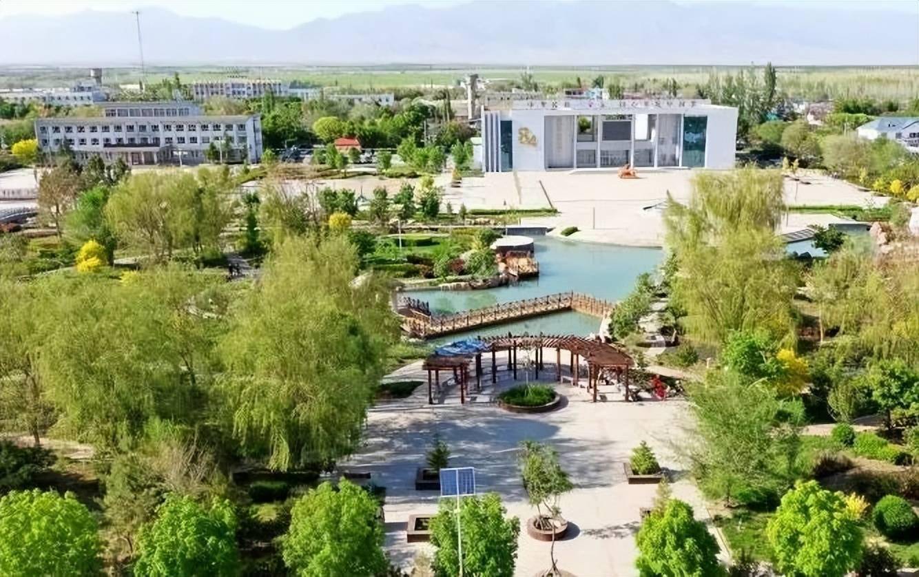 这里是双河来第五师双河市体验乡村旅游高颜值