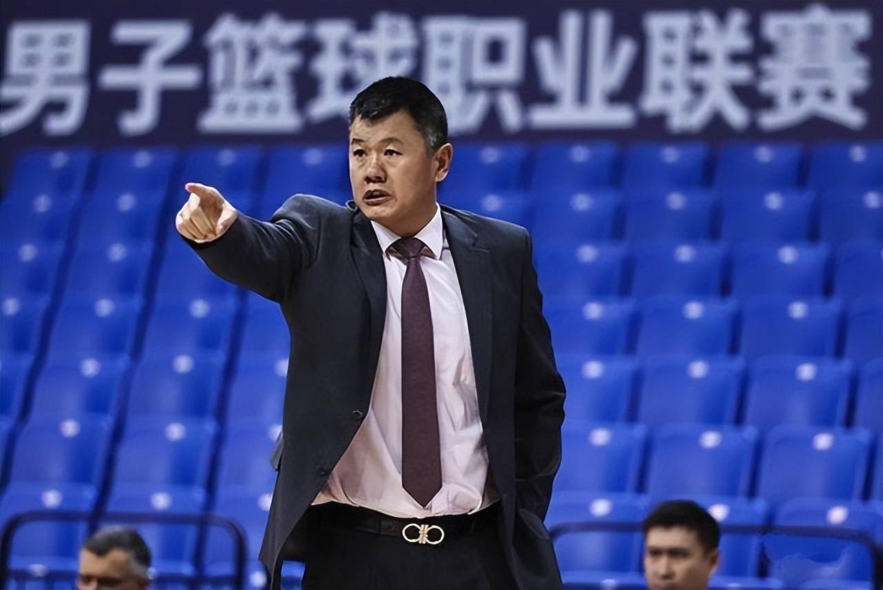 三条消息刘铁下课浙江新主帅人选有眉目威姆斯透露未来计划