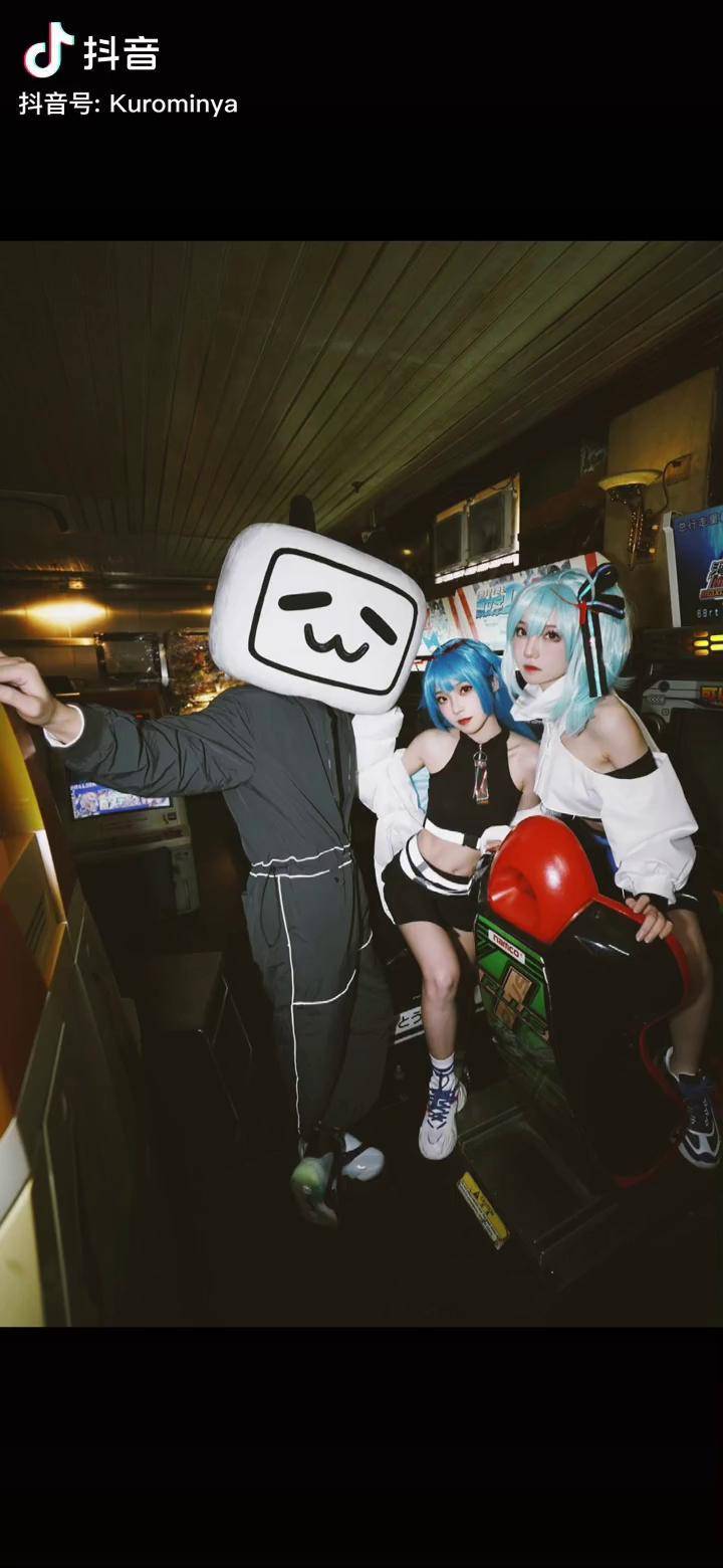 冬天拍的sneakercon宣传照糕糕兽cosplaycos高绮莲2233娘