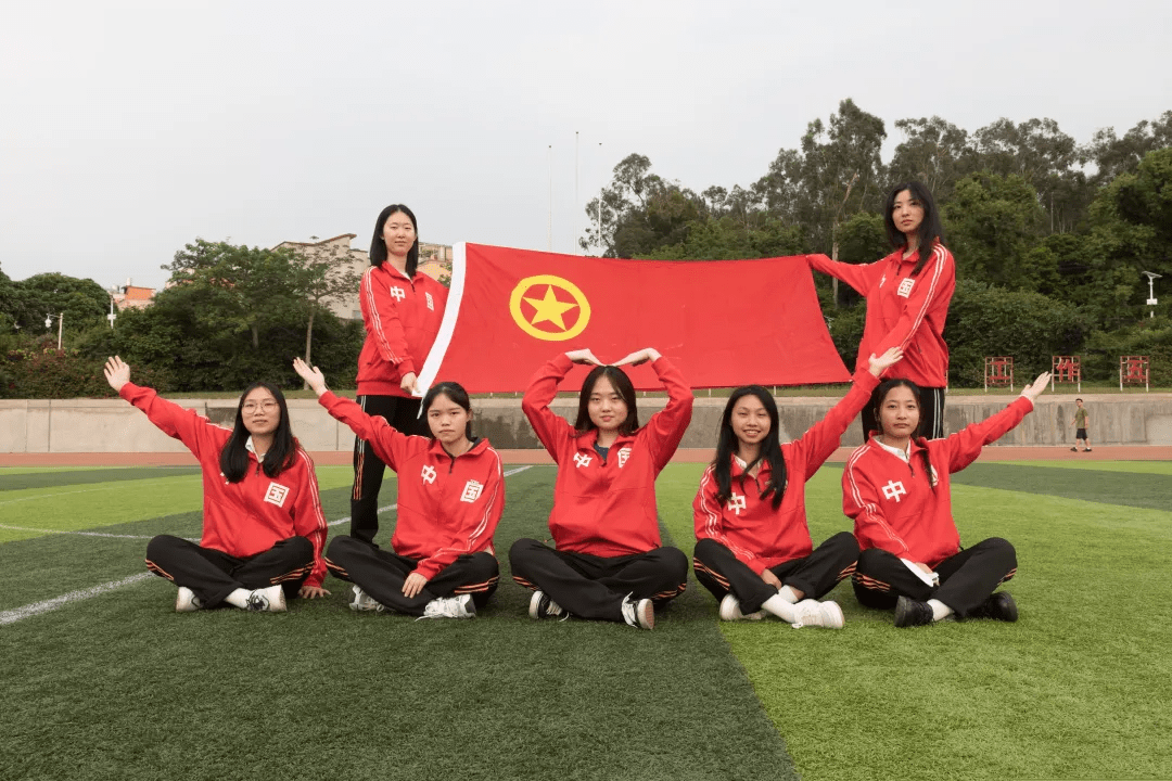 以青春之名,我和团旗团徽同框(第五弹)_王凌云_梦为马_青年