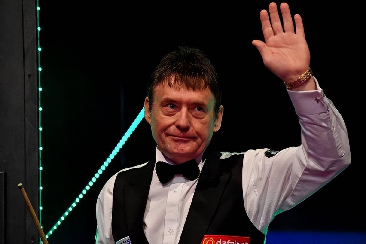 第二局,李-沃克通过几次上手,71-31扳回一局,比分追成1-1.