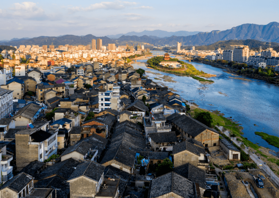 假如给你一天,生活在小县城,是种什么体验?_龙泉_小城_早餐