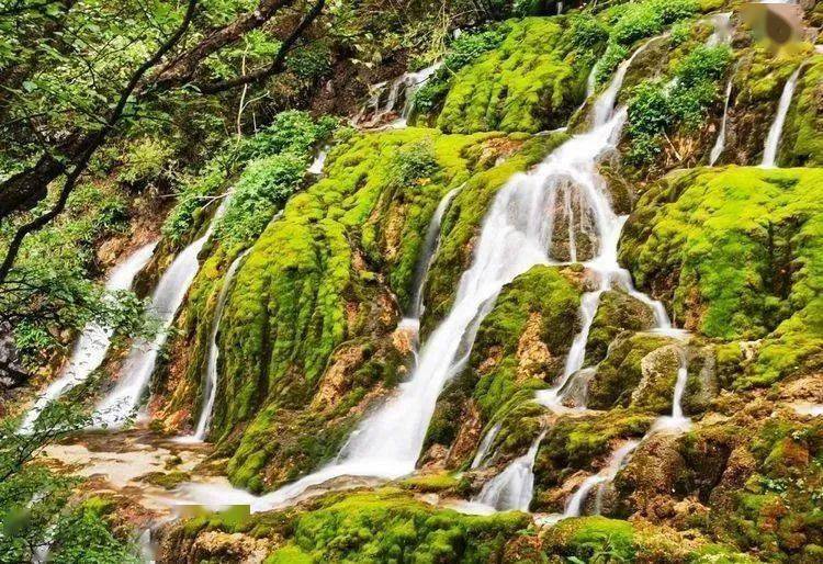 云游青海听风掠过山谷看北山绚丽风光