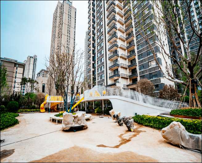 家期中海湖滨世家悠然苑新家将要落成