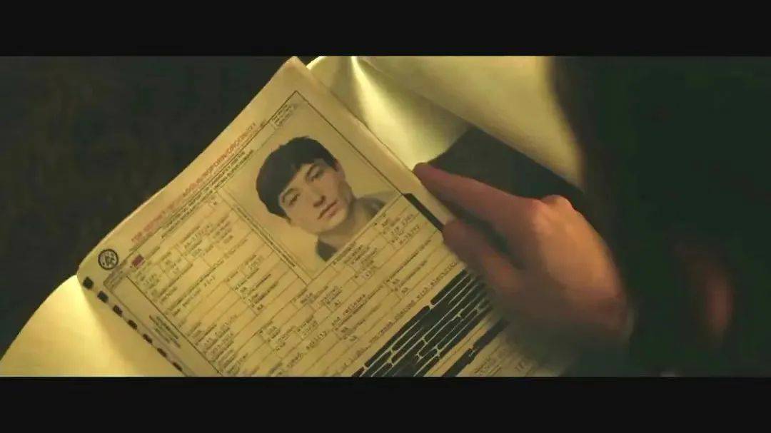 卖光家产,逛情趣用品店,结局极速反转…_vicky_white_casey