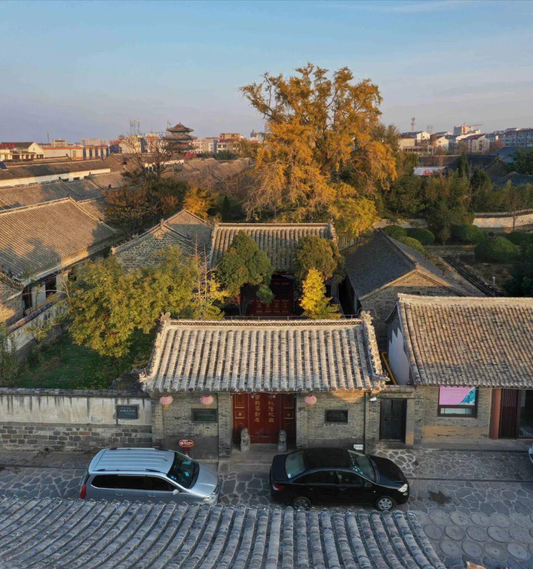 河在画中流人在画中行67戚继光故里街边的老房子画河里藏着你们想看