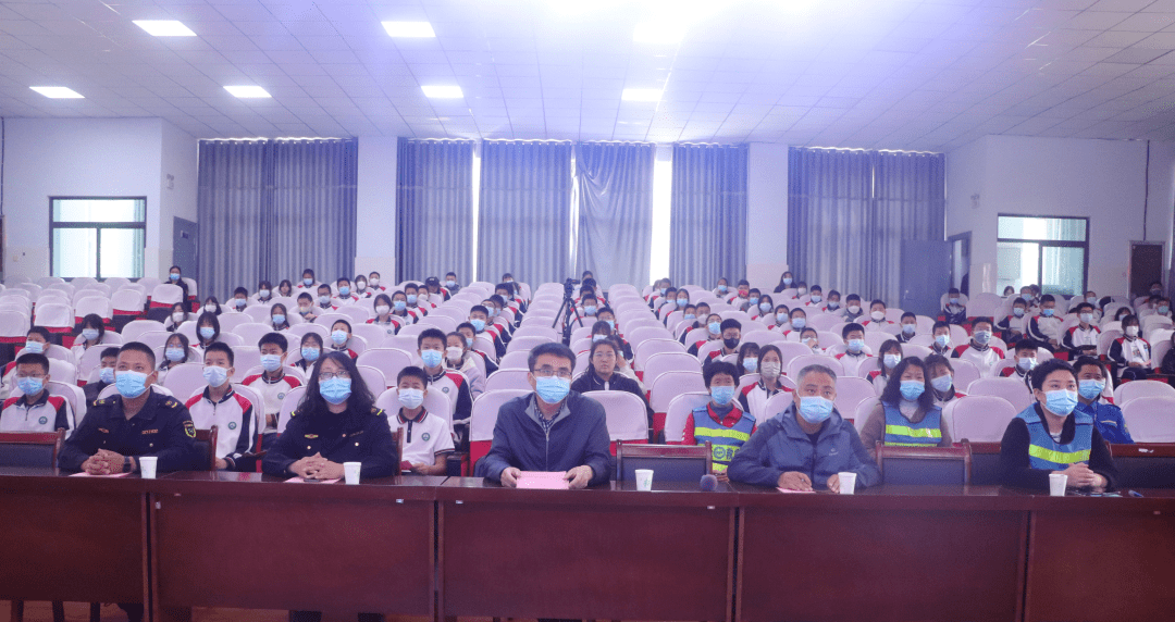 防灾减灾,护航青春——夏津县第七中学防溺水安全教育与防震疏散演练