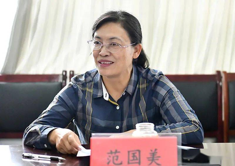 范国美表示,兴仁市将全力处理好发展与稳定的关系,协调解决民族地区