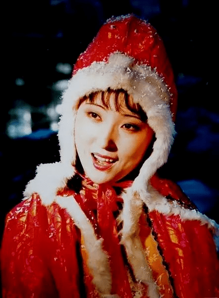 18岁爆红41岁出家她走后林黛玉成为绝唱