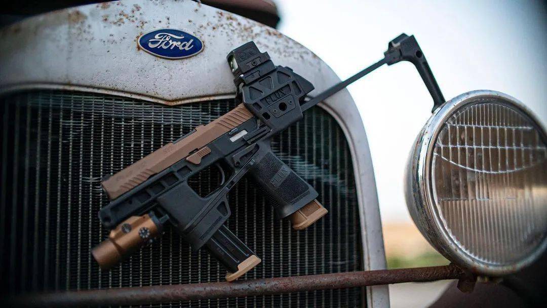 雷霆万钧fluxraidermp17美图大赏