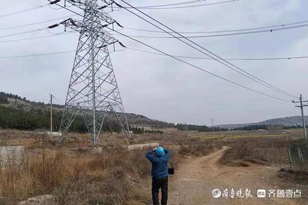 国网泰安供电公司开展代维线路保电巡视_进行_石钢_人员