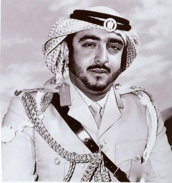 阿联酋第二任总统,阿布扎比第十六任酋长谢赫·哈利法·本·扎耶德