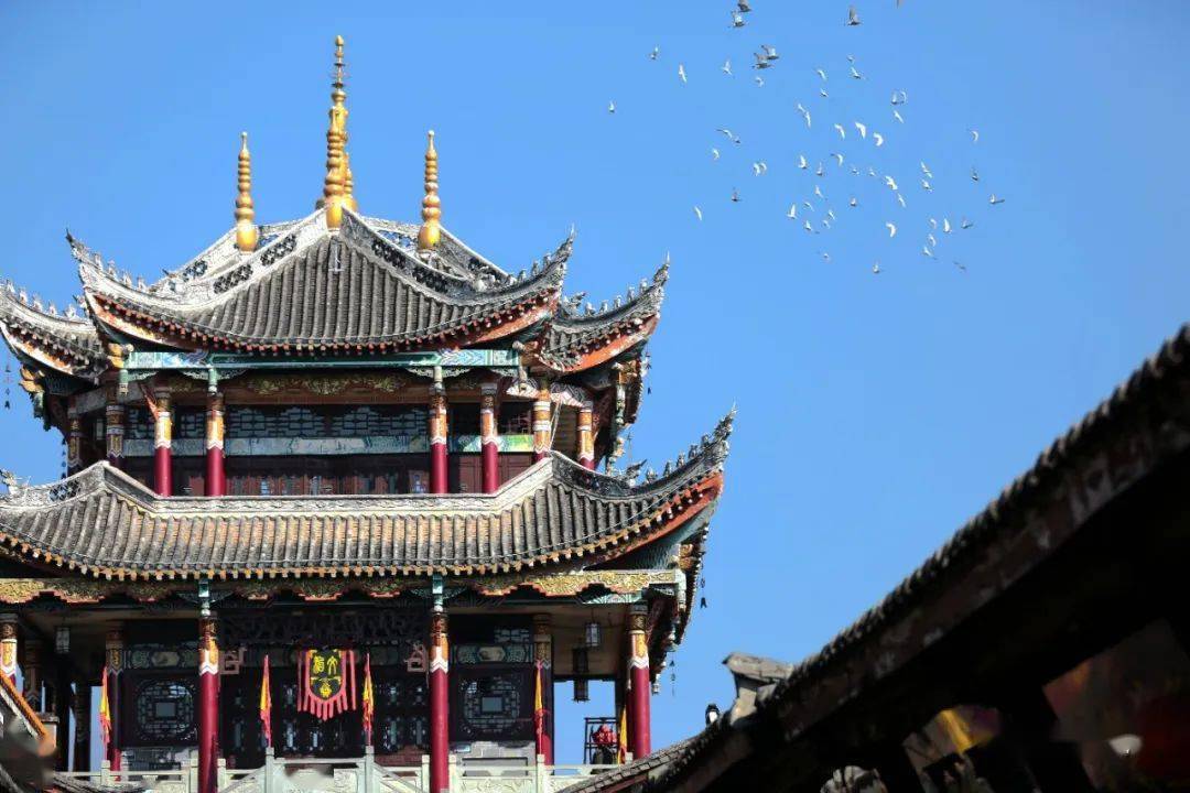 底蕴深厚的会理一直在积极探索一条特色鲜明的文旅发展道路