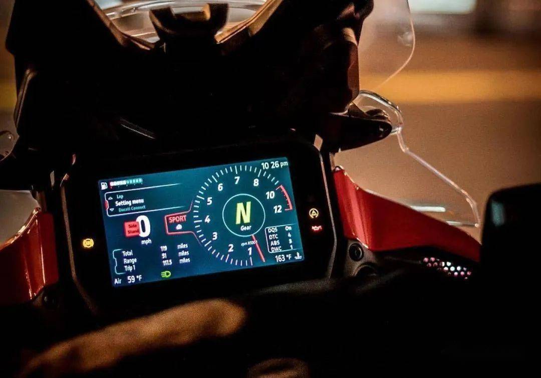 最强的探险杜卡迪即将到来multistradav4通过3c认证丨业界