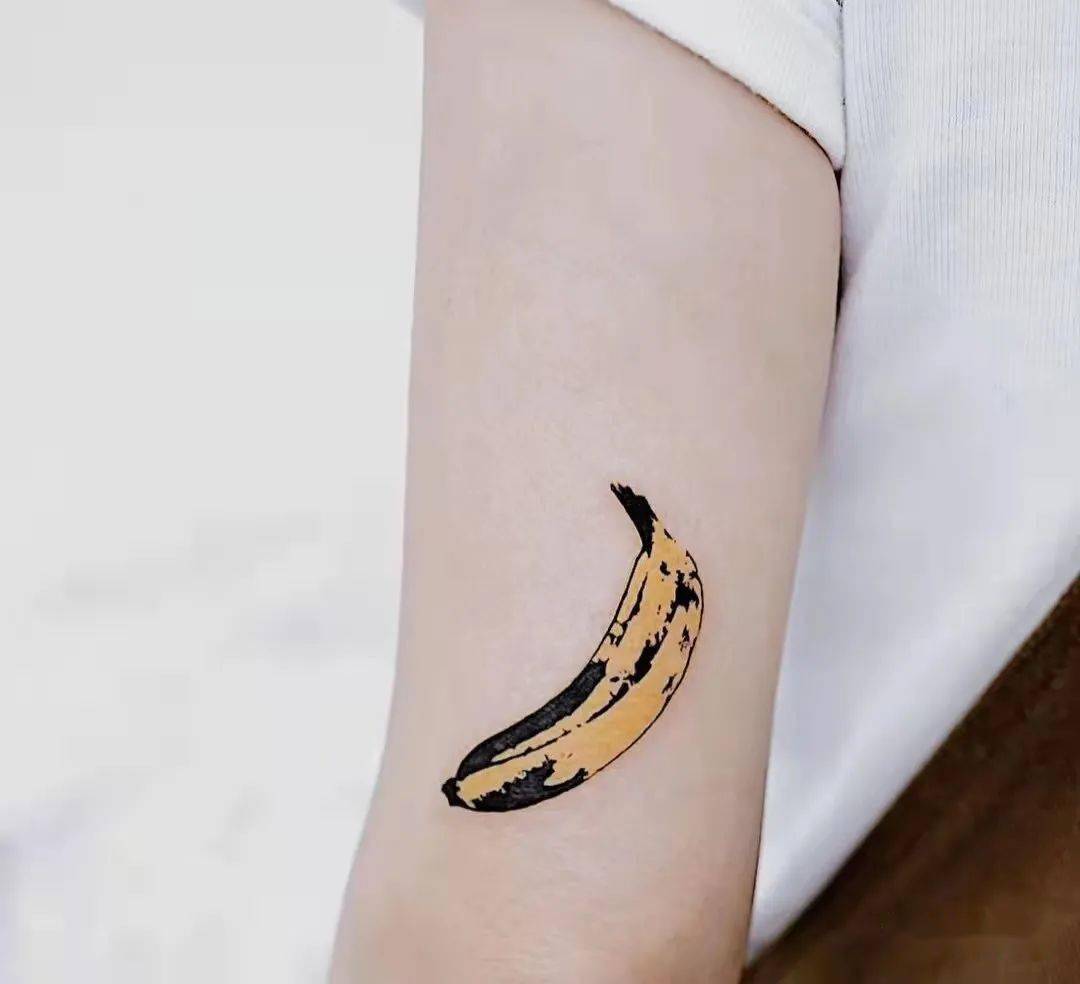 香气四溢的香蕉纹身