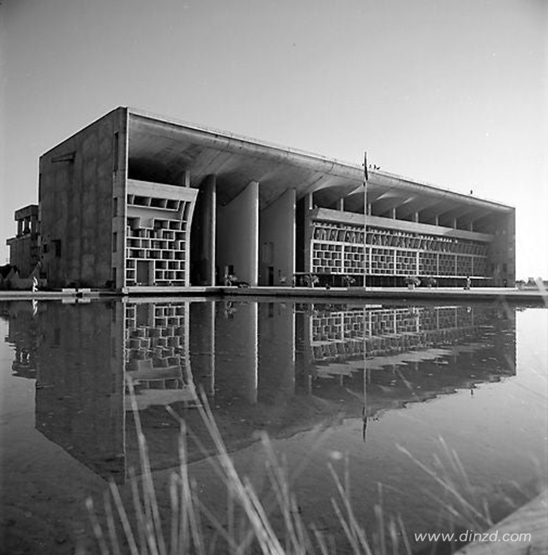 昌迪加尔高等法院/1956皮埃尔·让纳雷对印度人民的感情和这个与自己