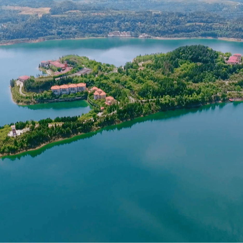 品味南充远山如黛碧水如玉来南充观升钟湖