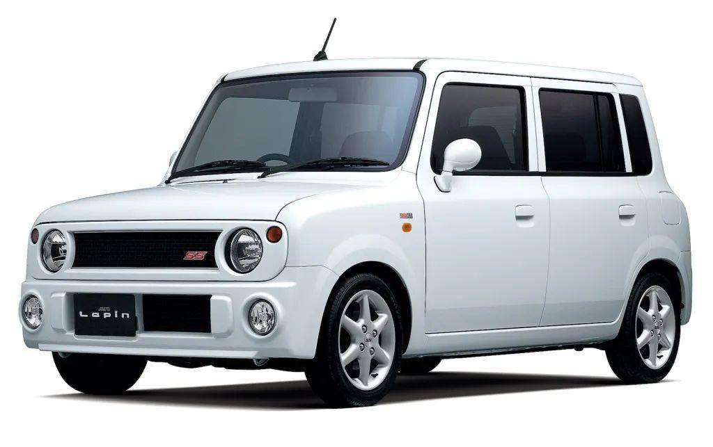 专为女性打造的铃木 奥拓 Alto Lapin 车型