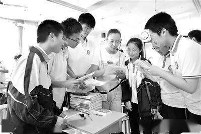 一所百年老校的重生_史振平_青州_课堂