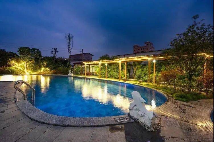 399元即可入住沙迳这家四合院温泉建筑风格酒店!_度假_养生_泳池