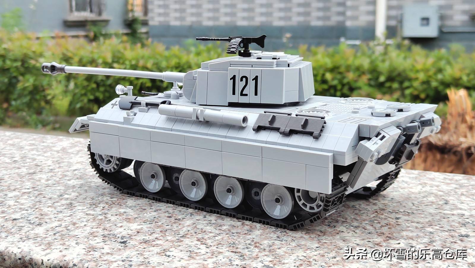 拖更两年的最终章全冠积木黑豹121号车图文评测