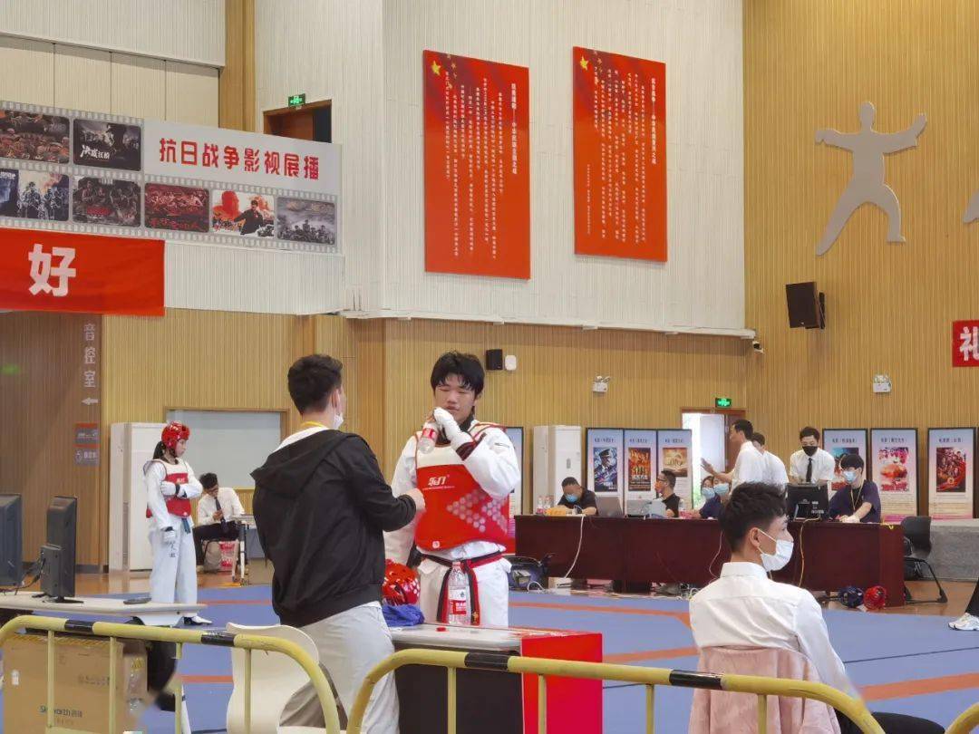 其中郭溪实验小学的卓晗芮,郭溪三小的蒋雨晴和训练基地的何琪翔分别